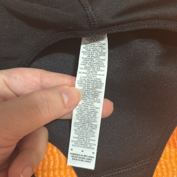 Nike top - M ladies activewear sports bra - Picture 5 of 6